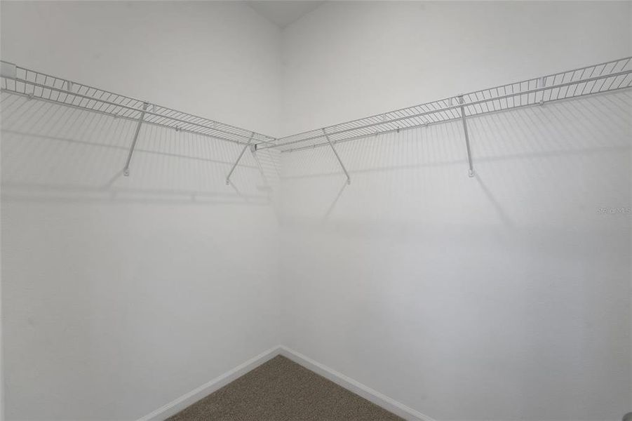 Spacious, unfurnished interior of a new home in Willowbrook North, Winter Haven (Image 23).