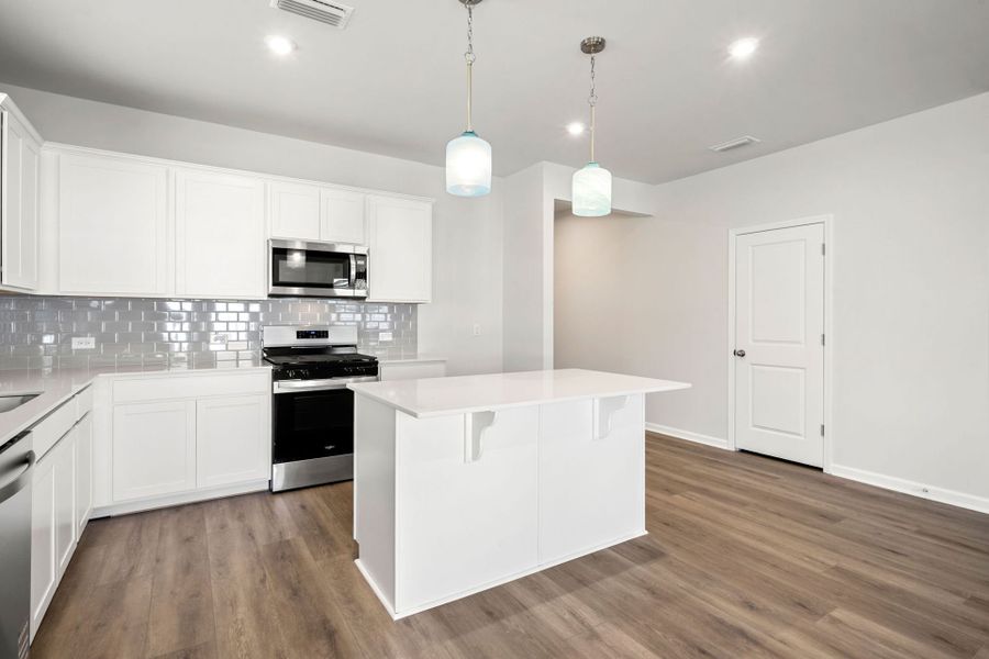 Furnished interior view inside a new home in Heartwood, Richmond Hill (Image 2). Furnished interior view inside a new home in Heartwood, Richmond Hill (Image 2).