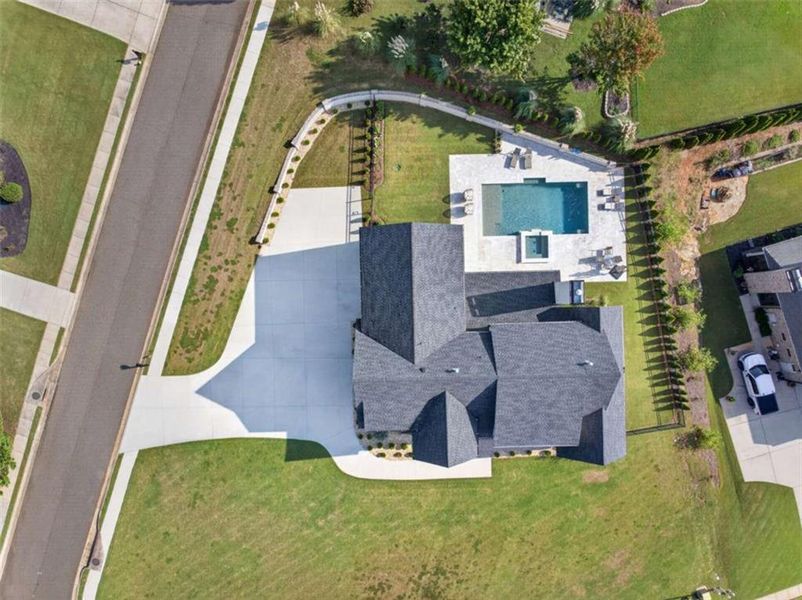 Image 71 of a home in .