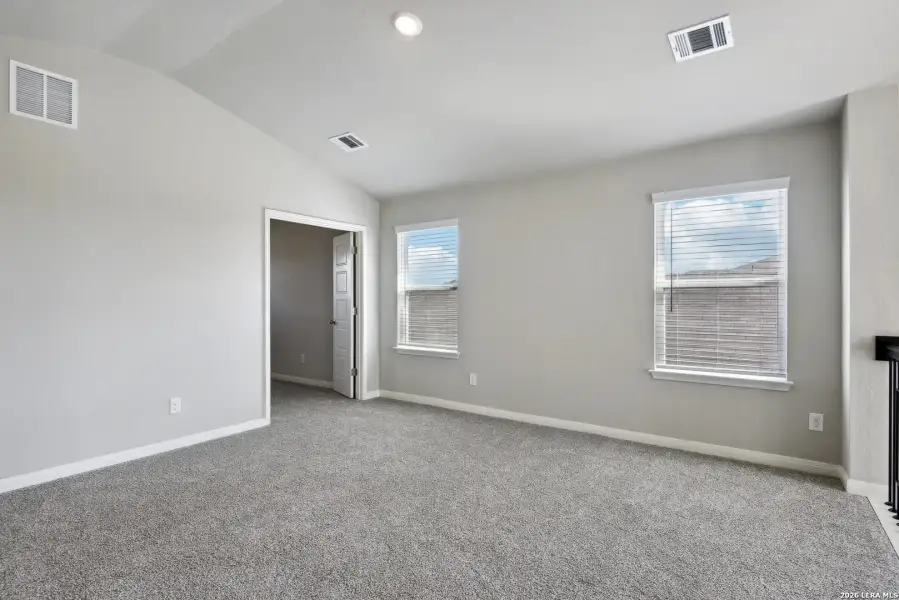 Spacious, unfurnished interior of a new home in Kallison Ranch, San Antonio (Image 29).