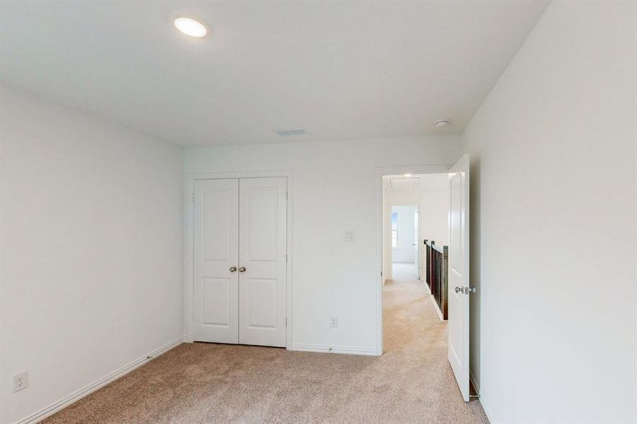 Spacious, unfurnished interior of a new home in Lilybrooke at Legacy Hills, Celina (Image 10).