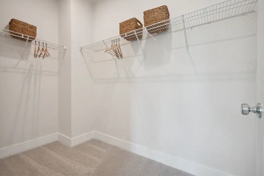 Spacious, unfurnished interior of a new home in Seven Oaks, Belmont (Image 19).