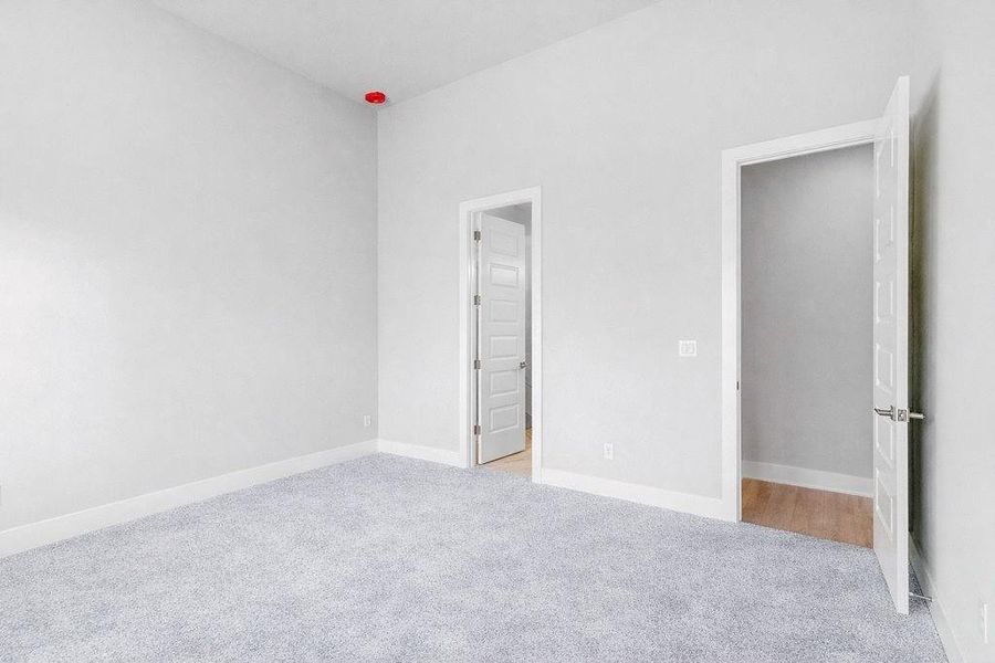 Spacious, unfurnished interior of a new home in , Gainesville (Image 22). Spacious, unfurnished interior of a new home in , Gainesville (Image 22).