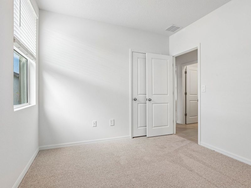 Spacious, unfurnished interior of a new home in Benton Hills - Premier Series, Brooksville (Image 14).