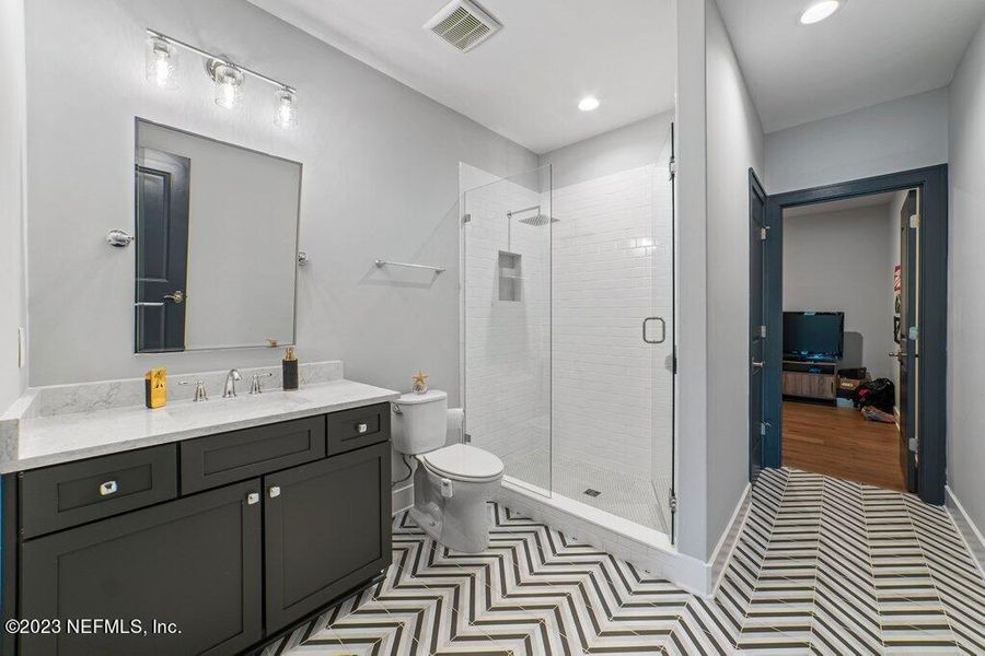 Image 55 of a home in .