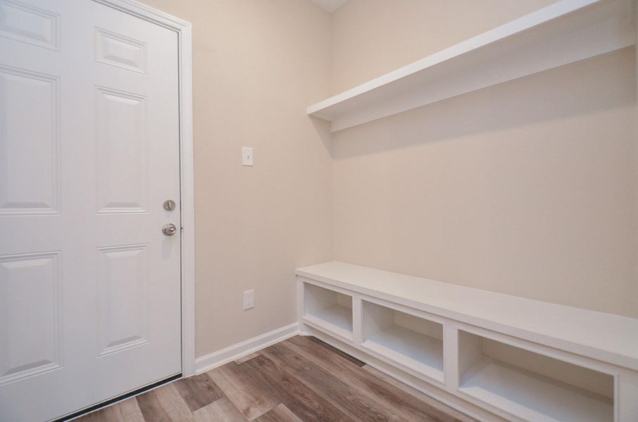 casa moderna, luminosa y lista para mudarte, con verdadera conveniencia! casa moderna, luminosa y lista para mudarte, con verdadera conveniencia!