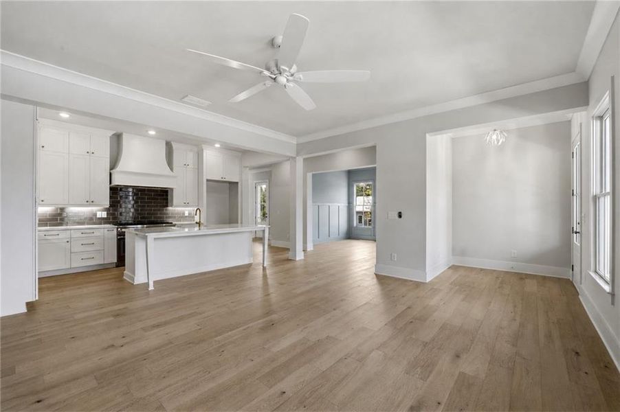 Spacious, unfurnished interior of a new home in , Alpharetta (Image 31).