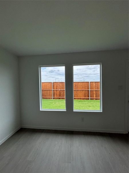 Spacious, unfurnished interior of a new home in Binford Creek, Waller (Image 26).
