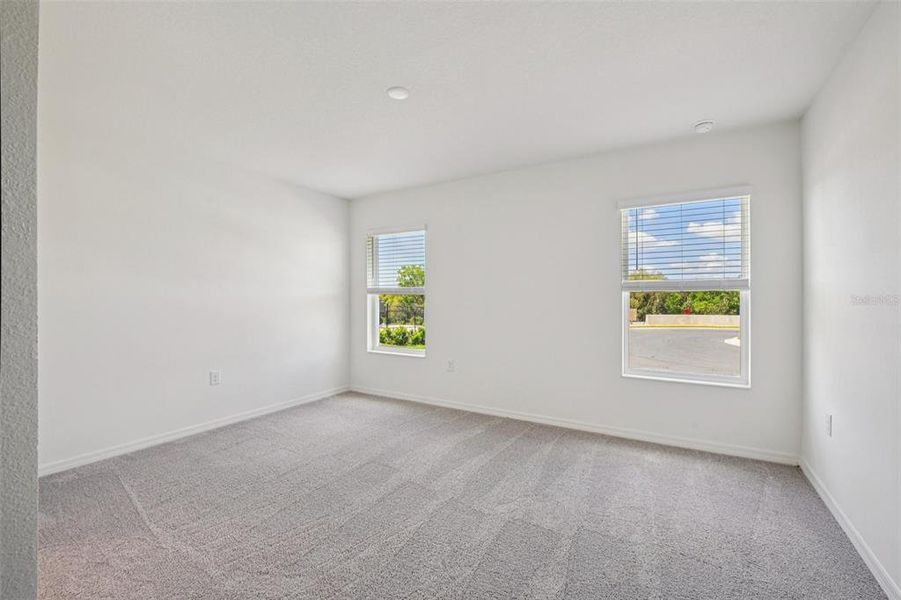 Spacious, unfurnished interior of a new home in Hillside at Mount Dora, Mount Dora (Image 15).