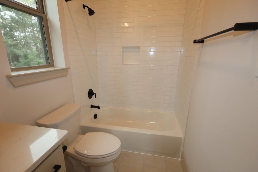 Image 28 of a home in .