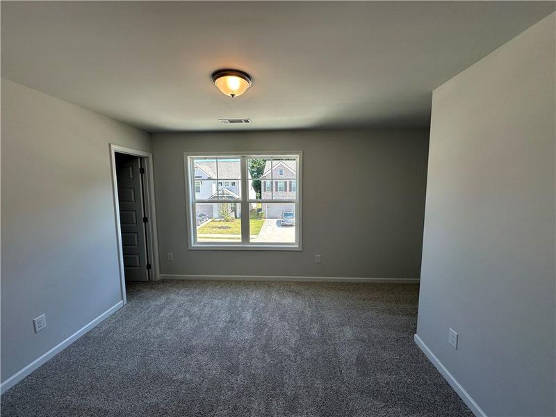 Spacious, unfurnished interior of a new home in Kentmere, Auburn (Image 43). Spacious, unfurnished interior of a new home in Kentmere, Auburn (Image 43).