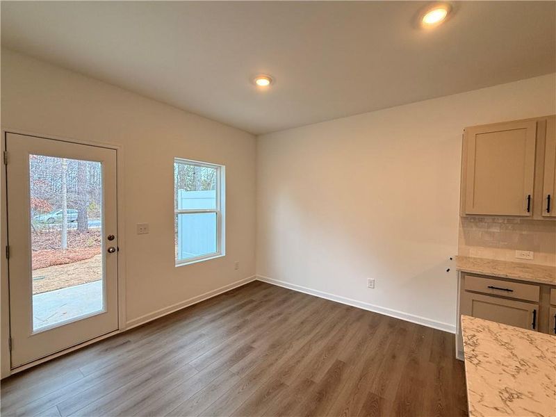 Spacious, unfurnished interior of a new home in Leydenview, Mableton (Image 45).