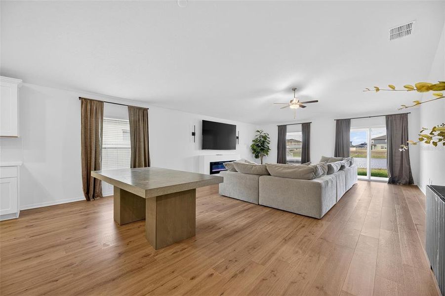 Furnished interior view inside a new home in Balm Grove, Wimauma (Image 17).