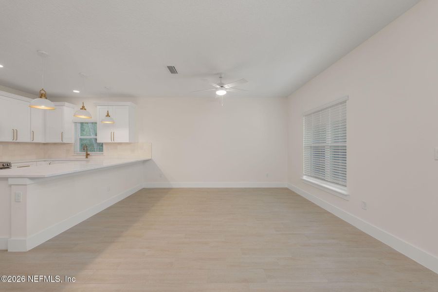 Spacious, unfurnished interior of a new home in , St. Augustine (Image 16).