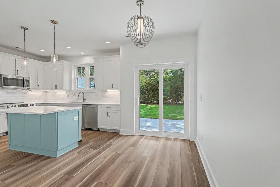 Image 36 of a home in .
