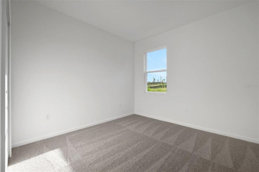 Spacious, unfurnished interior of a new home in Seaport Village, Tavares (Image 19).