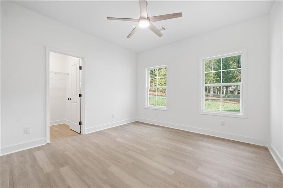 Spacious, unfurnished interior of a new home in , Commerce (Image 20).