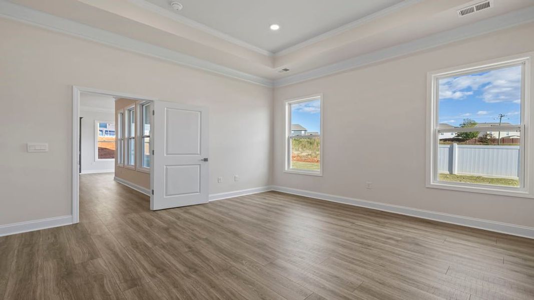 Spacious, unfurnished interior of a new home in Whitehawk Meadows, Travelers Rest (Image 31).