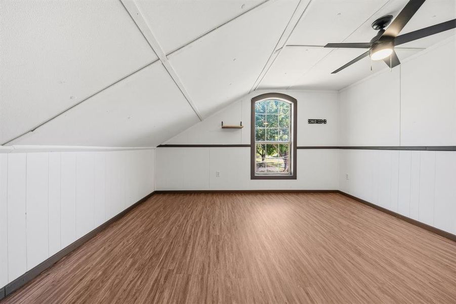 Upstairs Bedroom 2