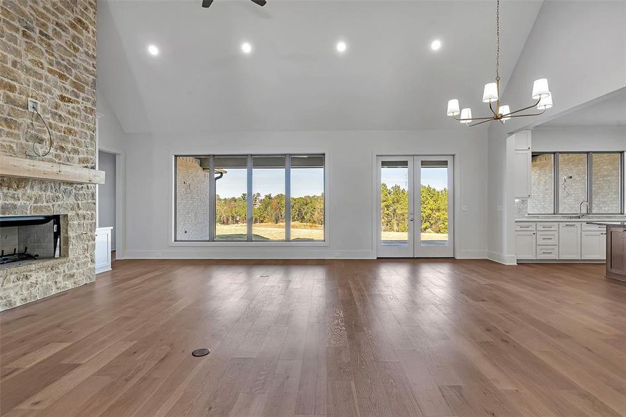 Spacious, unfurnished interior of a new home in , Longview (Image 19).