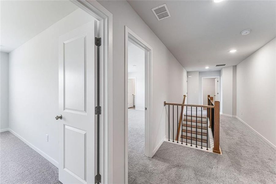 Spacious, unfurnished interior of a new home in Parkview Estates, South Fulton (Image 25).