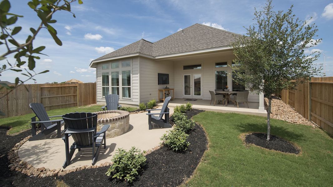 Representative exterior details of a home built from the 2026W by Perry Homes in Veramendi, New Braunfels (Image 3).