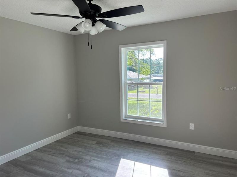 Spacious, unfurnished interior of a new home in , Dunnellon (Image 13).