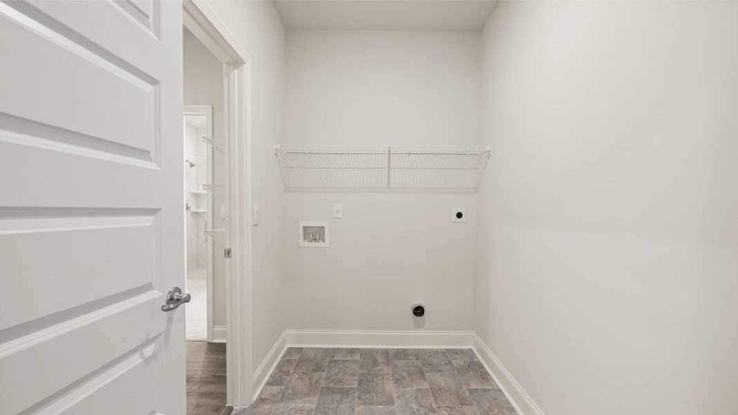 Spacious, unfurnished interior of a new home in Oak Ridge Meadows - Active Adult, Locust Grove (Image 23).