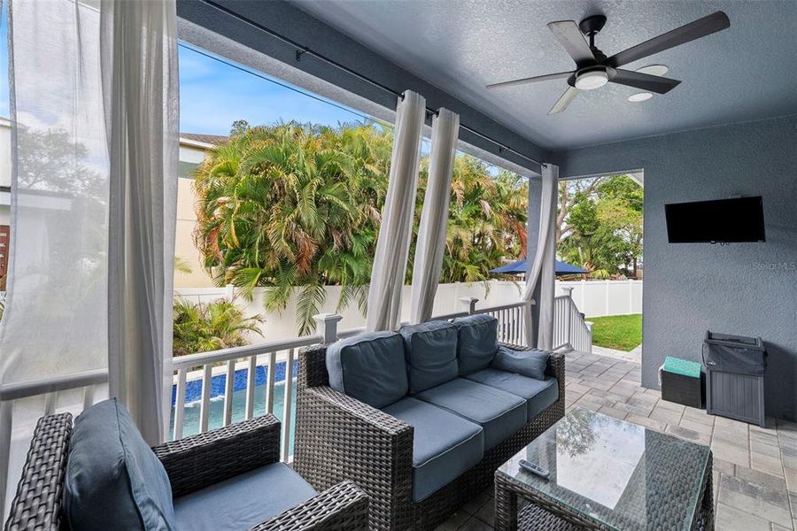 Exterior details and patio area of a home in , Tampa (Image 24).