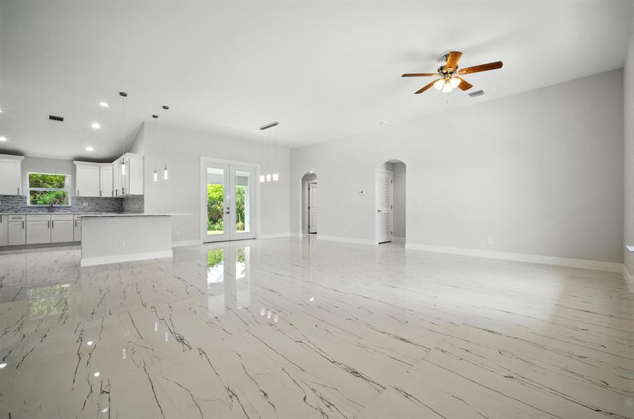 Image 34 of a home in .