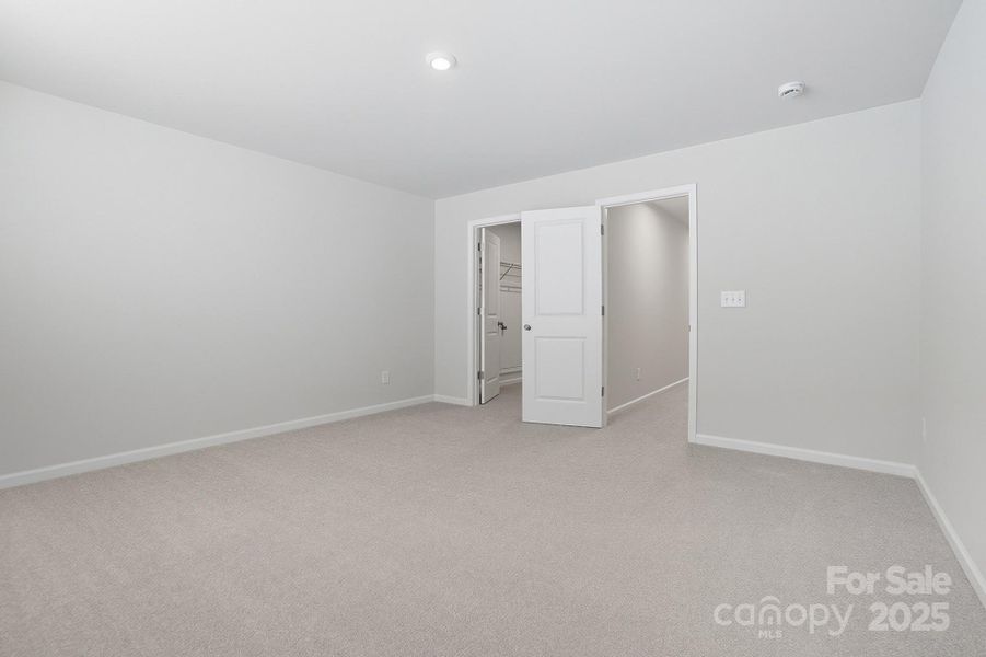 Spacious, unfurnished interior of a new home in Waxhaw Landing, Monroe (Image 42). Spacious, unfurnished interior of a new home in Waxhaw Landing, Monroe (Image 42).