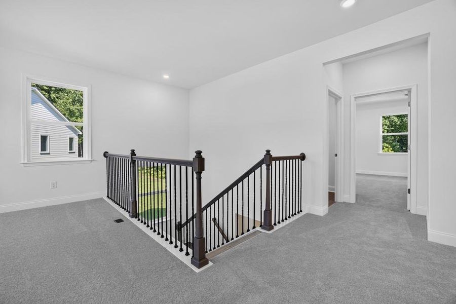 Spacious, unfurnished interior of a new home in Stratford Hills, Ball Ground (Image 31).
