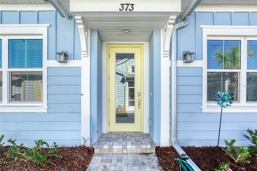 Exterior details and patio area of a home in , Daytona Beach (Image 23).