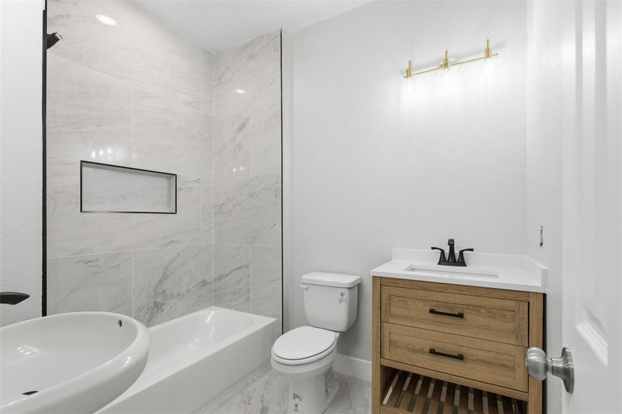 Furnished interior view inside a new home in , Cleveland (Image 5).