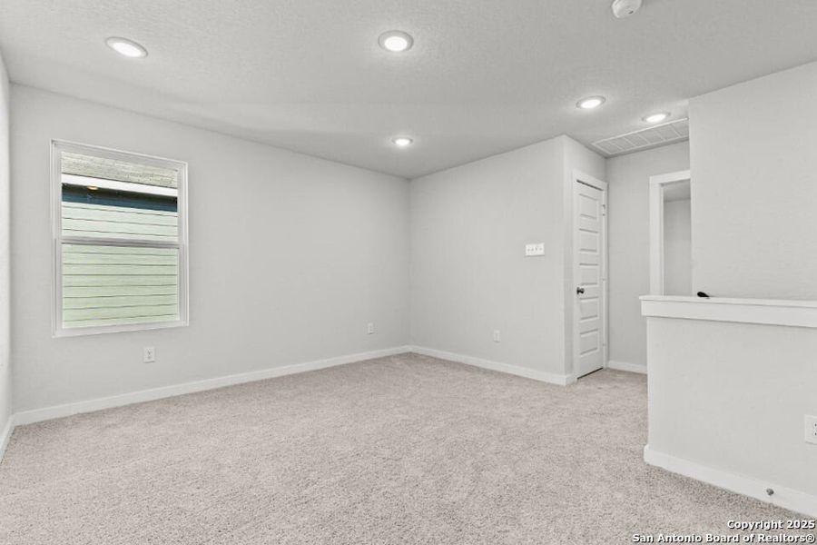 Spacious, unfurnished interior of a new home in Agave, San Antonio (Image 11). Spacious, unfurnished interior of a new home in Agave, San Antonio (Image 11).