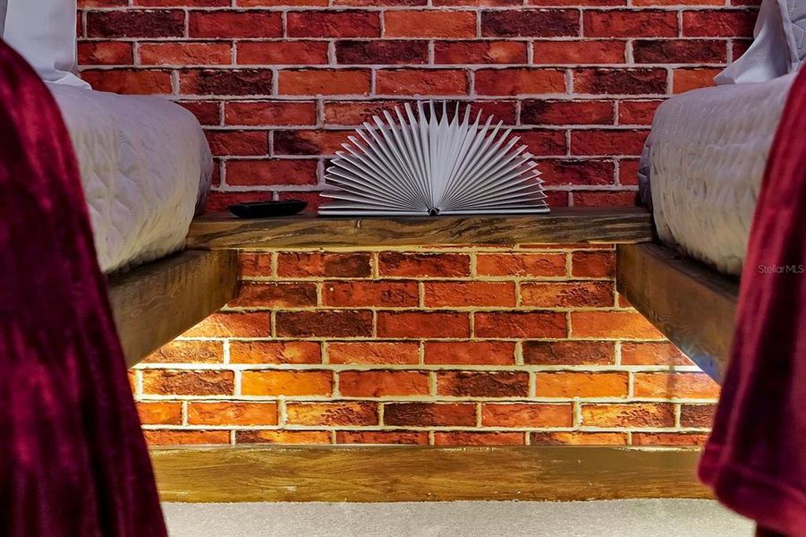 Image 32 of a home in .