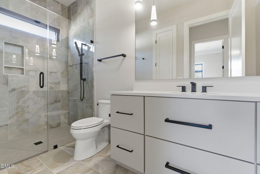 403 Carolyn Court-27