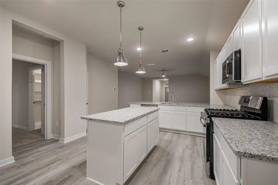 REPRESENTATIVE OF FLOOR PLAN ONLY REPRESENTATIVE OF FLOOR PLAN ONLY