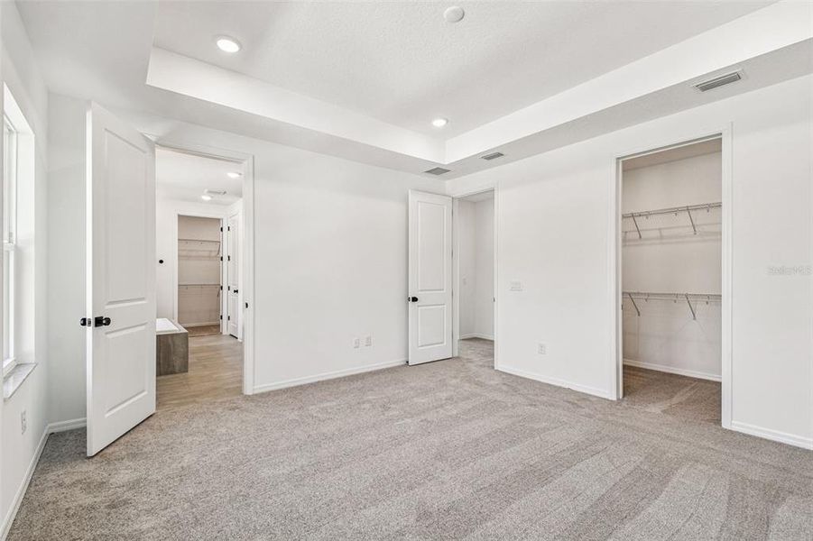 Spacious, unfurnished interior of a new home in City of Tampa, Tampa (Image 63). Spacious, unfurnished interior of a new home in City of Tampa, Tampa (Image 63).