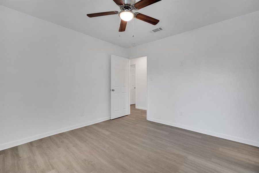 Spacious, unfurnished interior of a new home in , Cleburne (Image 12). Spacious, unfurnished interior of a new home in , Cleburne (Image 12).