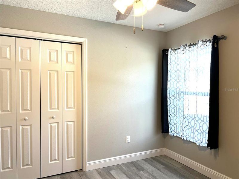 Spacious, unfurnished interior of a new home in , Dunnellon (Image 22).