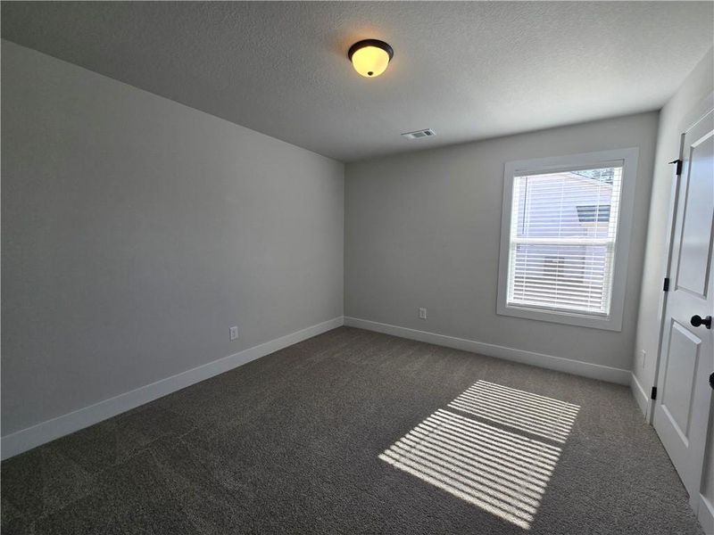 Spacious, unfurnished interior of a new home in , Hartwell (Image 27).