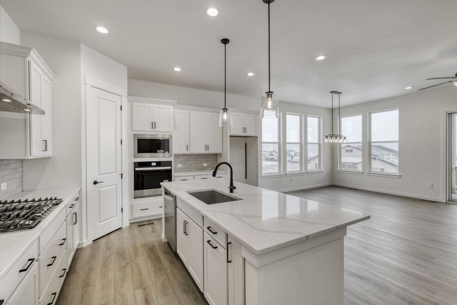 8349 Jesse - Kitchen