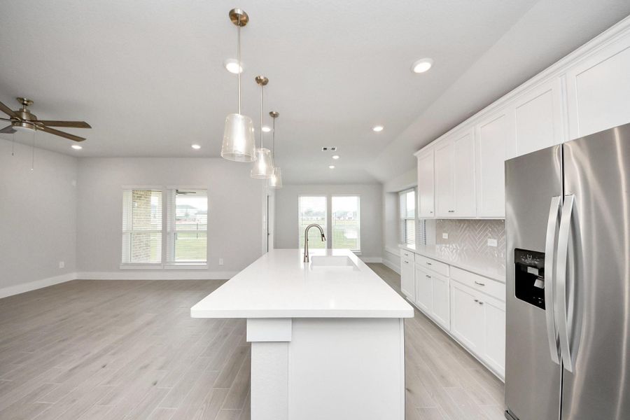 Furnished interior view inside a new home in Laurel Landing: Landmark Collection, Alvin (Image 13).