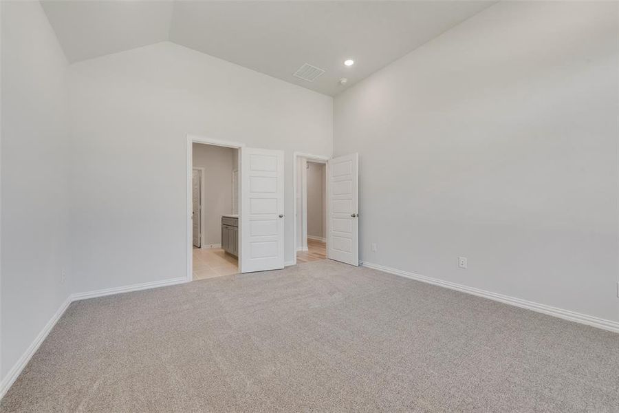 Spacious, unfurnished interior of a new home in Arbors at Legacy Hills, Celina (Image 19). Spacious, unfurnished interior of a new home in Arbors at Legacy Hills, Celina (Image 19).