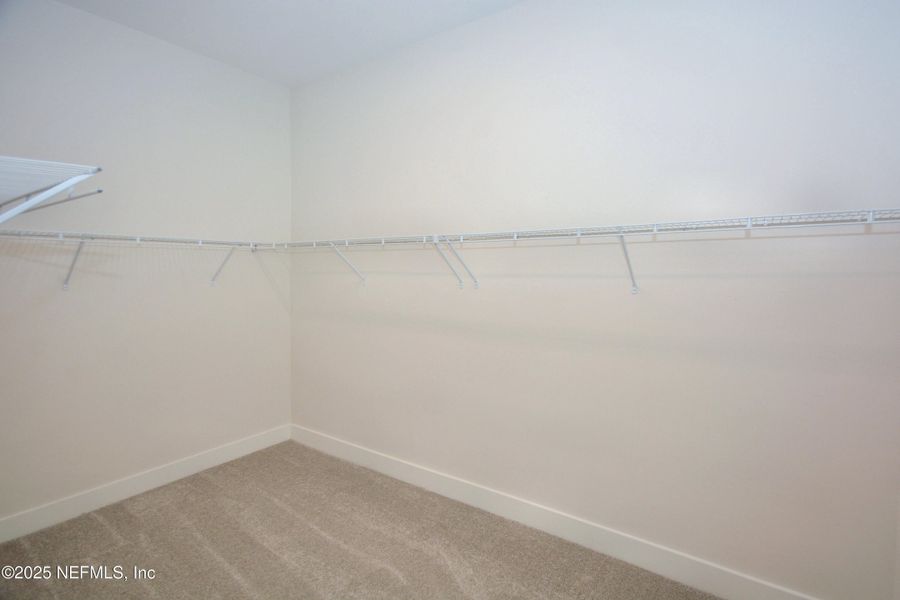 Spacious, unfurnished interior of a new home in , Fernandina Beach (Image 18).