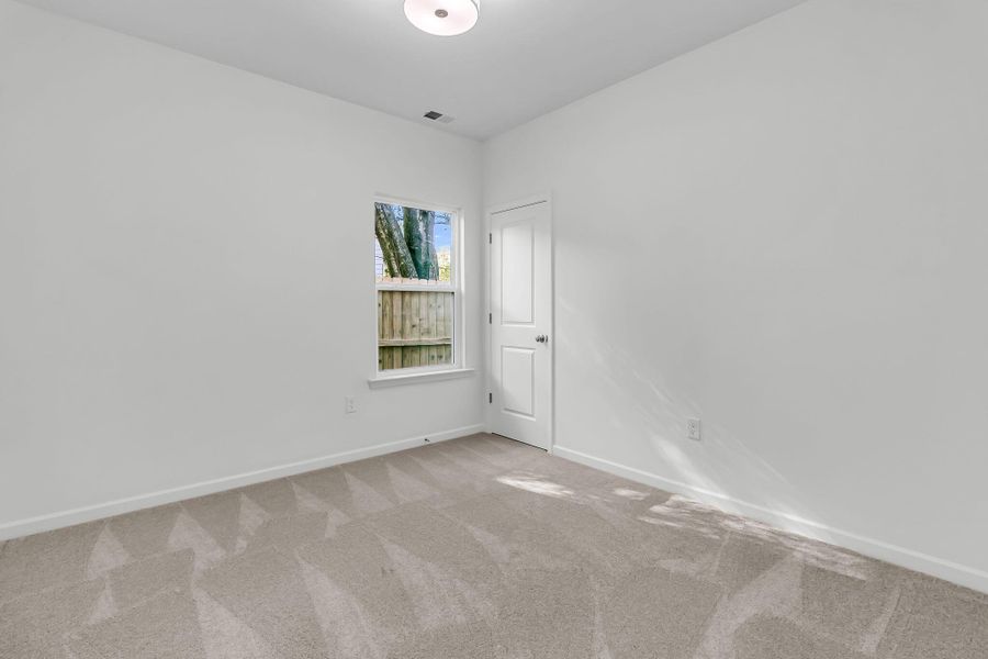 Spacious, unfurnished interior of a new home in , North Charleston (Image 21).