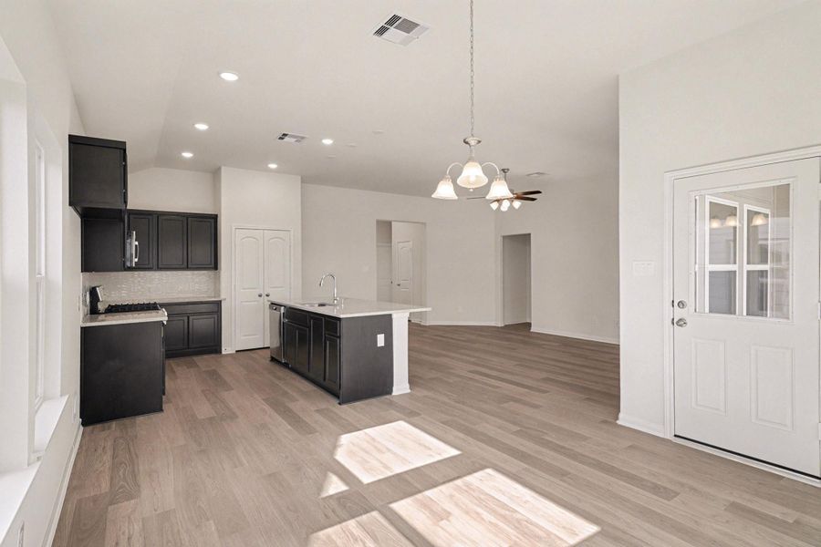 Image 27 of a home in Clear View Estates. Image 27 of a home in Clear View Estates.