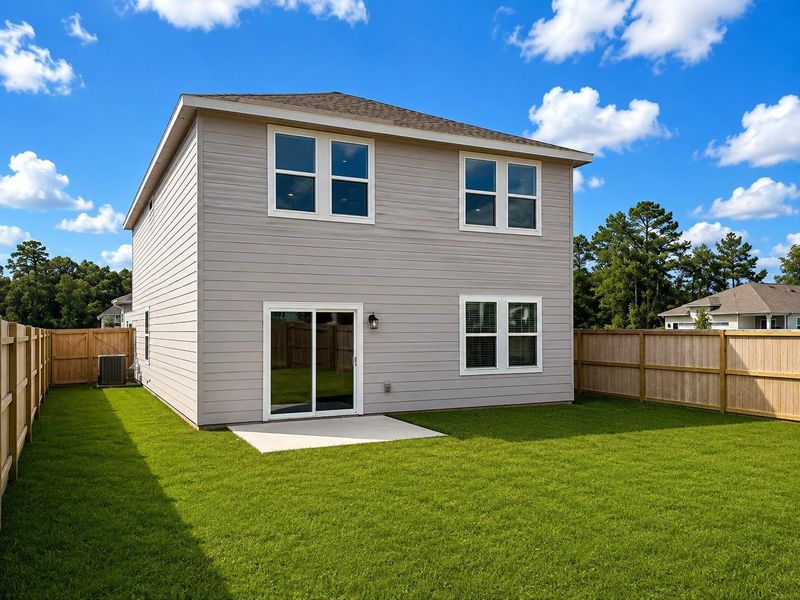 Exterior details and patio area of a home in Stonebrooke, Conroe (Image 18).