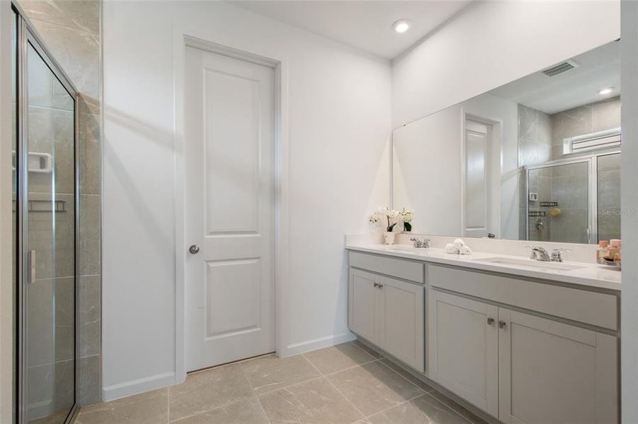 Furnished interior view inside a new home in Waterbrooke, Clermont (Image 50).